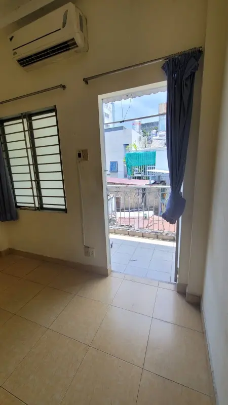 Cho Nữ Thuê Nguyên Tầng 2 Phòng 4.5Tr, Gần Chợ Bà Chiểu, Bình Thạnh