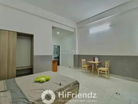 Phòng Căn Hộ Dịch Vụ Bãi Sậy, Quận 5, Dt 30M², Gần Chợ Lớn, Full Nt, Giá 4,6 Triệu
