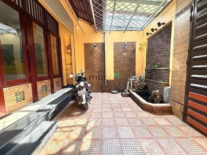 💥Cực Hiếm Mt Nguyễn Khuyến P12 Bt 🏠66M2 Ngang 5.5M 5 Lầu Đúc