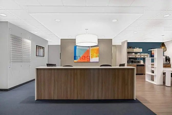 Không Gian Văn Phòng Riêng Dành Cho 2 Người Tại Regus Merry Richmond