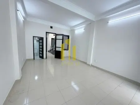 Nhà Đường Trần Não 3 Lầu Mới Sơn Sửa Giá 26 Triệu