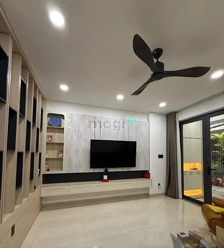 P Bàn Cờ Nhà–63M²–Căn Góc 2 Mặt Thoáng–Xe Hơi Vào Nhà – Giá 15.5 Tỷ