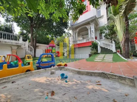 Cho Thuê Biệt Thự Gần Võ Trường Toản - Căn Góc Hơn 400M2 8 Phòng Giá 5000 Usd