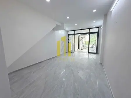 Nhà Đường Trần Não 3 Lầu Mới Sơn Sửa Giá 26 Triệu