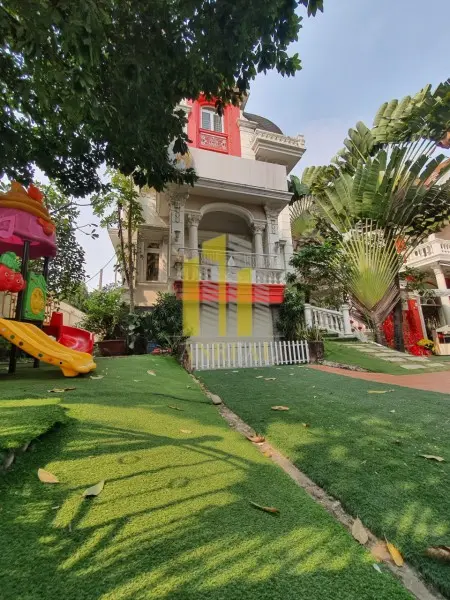 Cho Thuê Biệt Thự Gần Võ Trường Toản - Căn Góc Hơn 400M2 8 Phòng Giá 5000 Usd