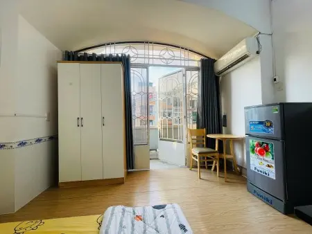 Phòng Trọ Ban Công Đầy Đủ Nội Thất Gần Đại Học Hutech Đại Học Văn Lang Đường Chu Văn An Bình Thạnh