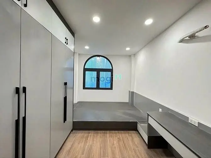 Phường Bàn Cờ Bán Nhà 5 Tầng Mới, Lý Thái Tổ –Có Dòng Tiền –Giá 4.6 Tỷ