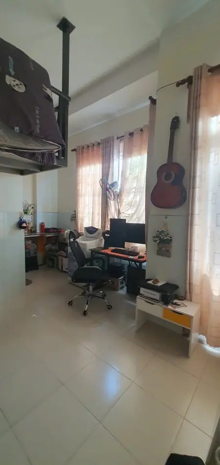 Cho Thuê Phòng Trọ Có Cửa Sổ Và Ban Công Thông Thoáng Tại Quận Tân Bình