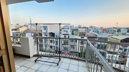 Cho Thuê Phòng Trọ Rộng Rãi Bancol Full Nội Thất Ngay Chu Văn An, Phường 26, Bình Thạnh