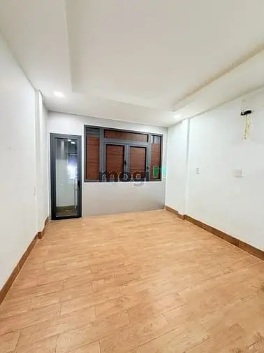 Q10- Cmt8- 3.6X12- 3Pn Rộng- Xe Hơi Tới Nhà