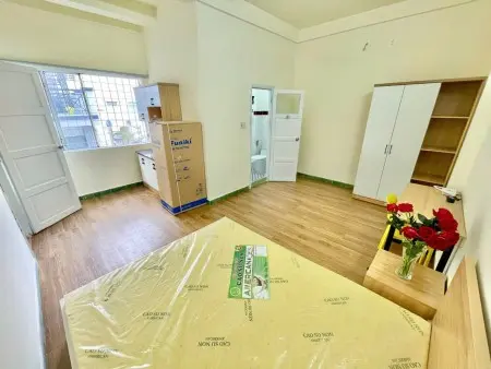 Cho Thuê Phòng Trọ 38M2 Cửa Sổ Thoáng Mát Ở Bình Thạnh Gần Đại Học Hutech,Hiu,Uef - Lh: 0334998413