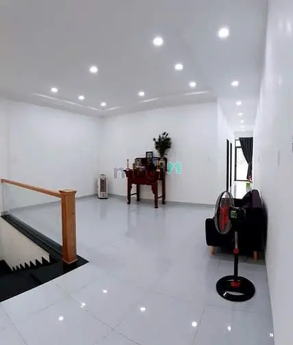 Chính Chủ Gửi Bán Nhà Đường Số 13, Phường Phước Bình, Vị Trí Đẹp