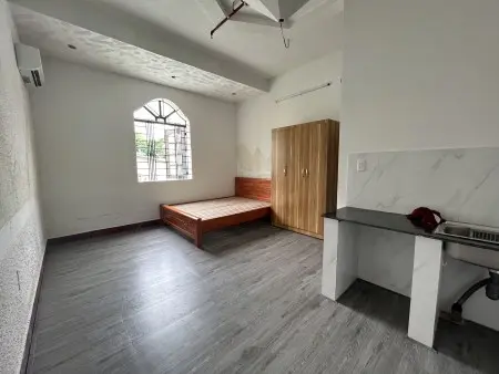 Căn Hộ Dân Chủ Full Nội Thất Gần Ngã Tư Thủ Đức