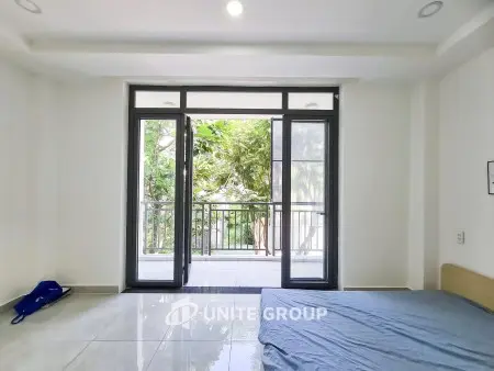 Cho Thuê Phòng Full Nội Thất, Cửa Sổ Và Ban Công Thoáng Mát Ở Bình Thạnh Gần Đại Học Văn Lang