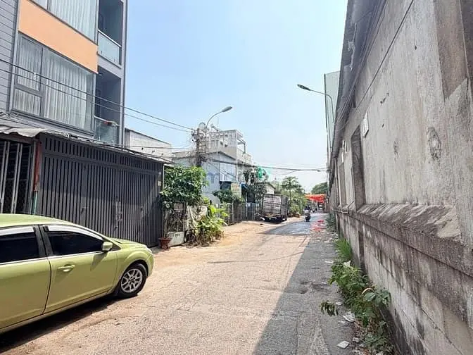 Bán Nhà Phố Liền Kề Ngang 10M Gần Đường Hồ Bá Phấn