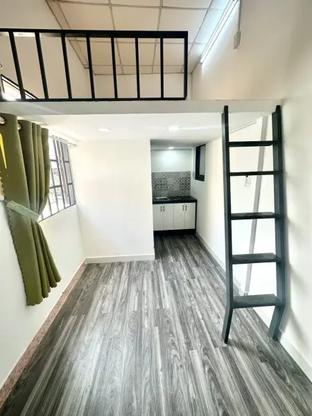 Cho Thuê Phòng Gác Rộng - Cửa Sổ Trời - Ở Được 2 3 Người Phan Đăng Lưu Bình Thạnh