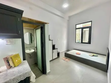 Phòng Full Nội Thất Ở Liền Gần Luỹ Bán Bích — 30/4