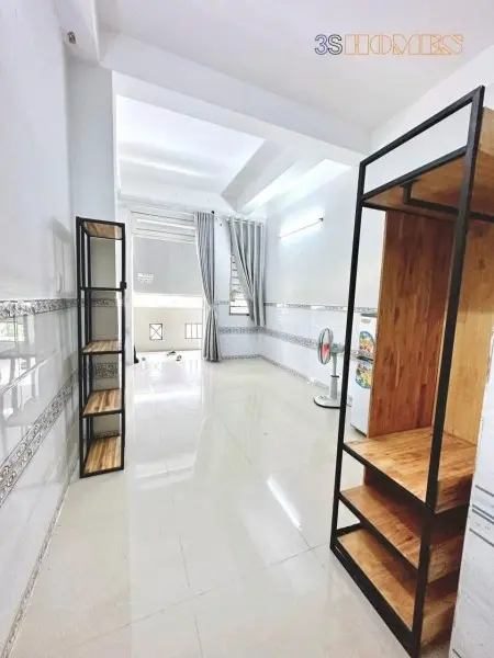 Tặng 1 Triệu Thuê Sớm, Siêu Rộng, Gần Iuh, Đh Nguyễn Tất Thành