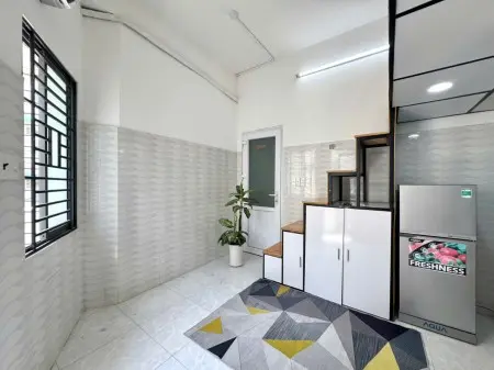 Phòng Gác Ban Công Full Tiện Nghi Ngay Bv Hoàn Mỹ