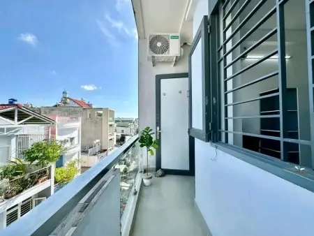 Studio 28M2 Thoáng, Full Nội Thất Nguyễn Gia Trí, Quận Bình Thạnh, Gtvt, Hutech, Hàng Xanh