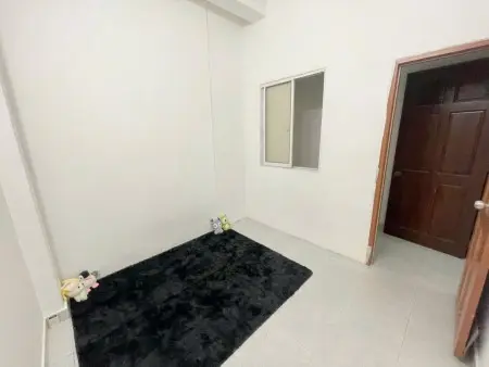 Phòng Mặt Tiền Đường Tên Lửa Kế Bên Siêu Thị Aeon.