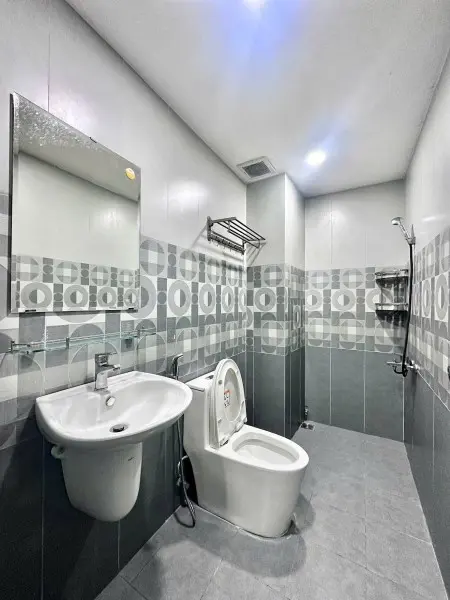 Cho Thuê Phòng Trọ Quận 1, Gần Ngã 6 Phủ Đổng, Chợ Bến Thành Rộng Rãi Thoáng Mặt Giờ Giấc Tự Do