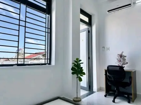 Studio 28M2 Thoáng, Full Nội Thất Nguyễn Gia Trí, Quận Bình Thạnh, Gtvt, Hutech, Hàng Xanh