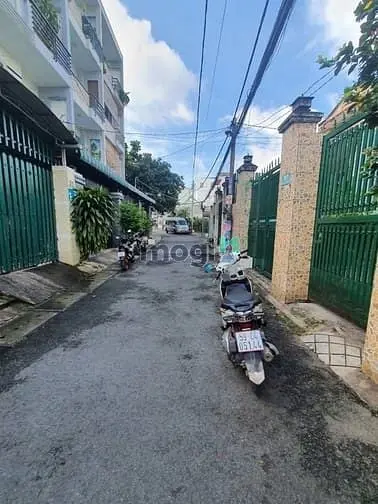 Bán Đất Quận 2 Góc 2 Mặt Tiền Đường Ô Tô Ngang Hơn 6.2M Full Thổ