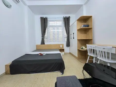 Phòng Trọ 2Pn 65M2 Cmt8, Quận 3