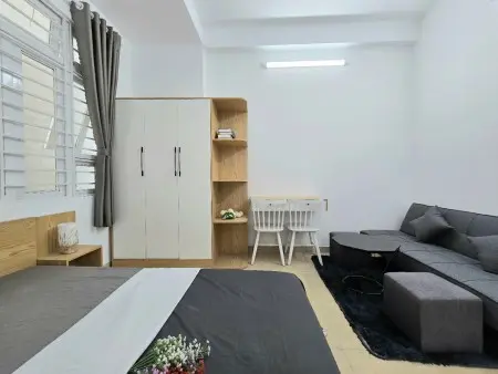 Phòng Trọ 2Pn 65M2 Cmt8, Quận 3