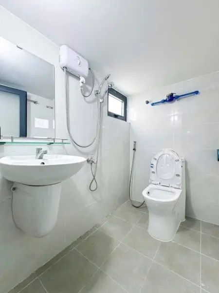 Cho Thuê Studio Giá Cực Rẻ - Cực Rộng Ngay Cầu Vượt Hoàng Hoa Thám