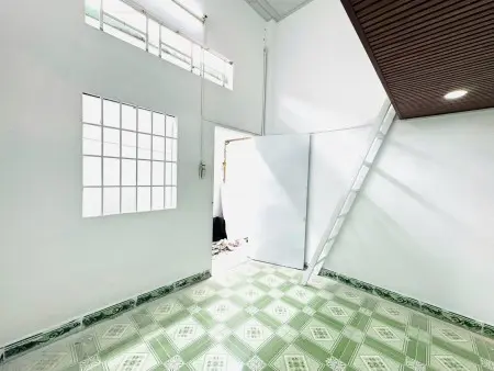 Phòng Trệt Có Gác Tại 16/61 Bình Đức 3, Gần Cầu Vượt 550Giá 1.900.000/Tháng