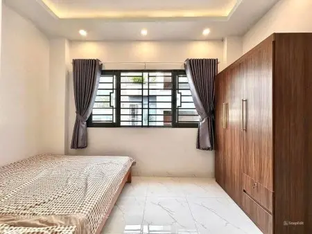 Sẵn Studio Full Nội Thất Cửa Sổ Trời Lớn Ngay Gần Ngã Tư Bốn Xã