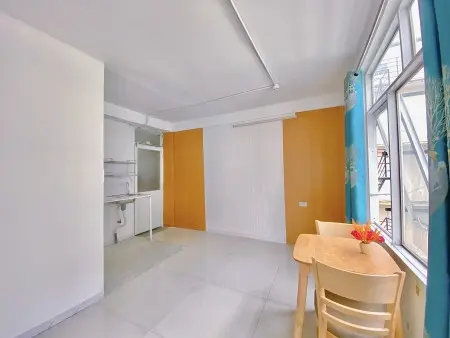 Cho Thuê Phòng Cửa Sổ Ban Công Giá Tốt Ngay Điện Biên Phủ