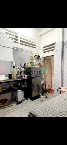 Cho Thuê Phòng Q3.Rộng Rãi Thoải Mái.cửa Sổ Và Ban Công.tot Riêng 3Tr2