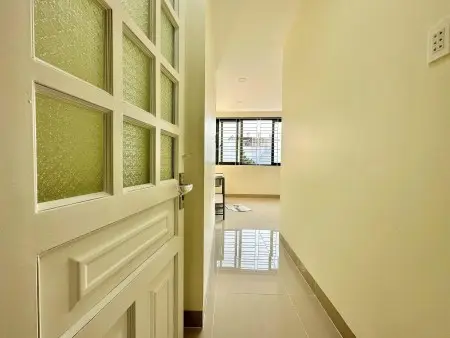 Phòng Trọ 30M2 Mới Full Nội Thất, Gác Thoáng, Cửa Sổ Gần Đại Học Ngoại Thương, Gtvt, Hutech