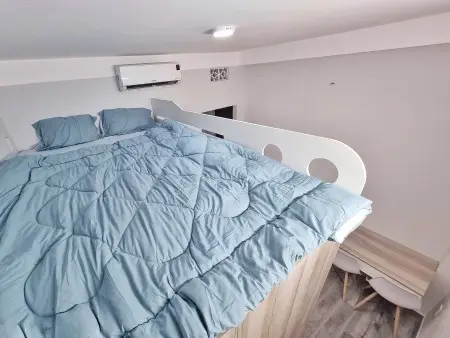 Cho Thuê Duplex Hoàng Sa – Tân Bình Full Nội Thất Gần Cv Hoàng Văn Thụ