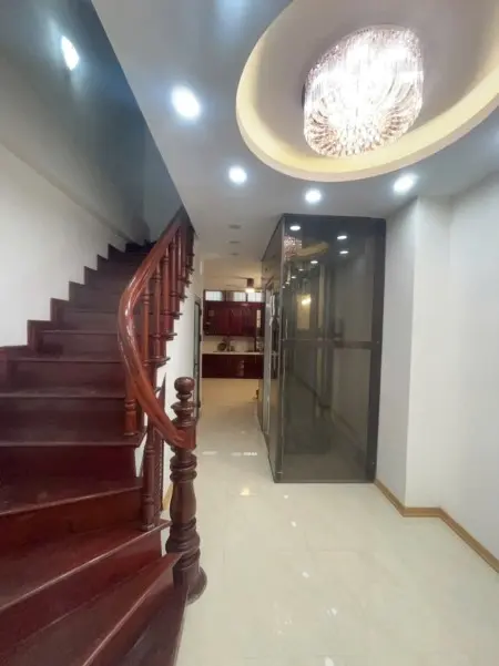 Cho Thuê Phòng Ở Giá Từ 3Tr5 - 4Tr6 Nội Thất Cơ Bản Giường Tủ Điều Hoà Quạt Trần