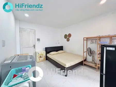 Phòng Cho Thuê Bình Thạnh, Ban Công, Máy Giặt Riêng. Gần Ngay Ngã Tư Hàng Xanh, Cầu Thị Nghè, Q1, Q2
