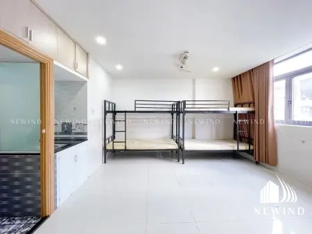 Phòng Trọ Cho Sinh Viên - Ở Được 4 Người- 35M2- Đối Diện Đh Tđt- Q7