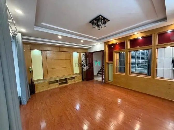 Chính Chủ Cần Bán Gấp Nhà Lô Góc Hoàng Hoa Thám