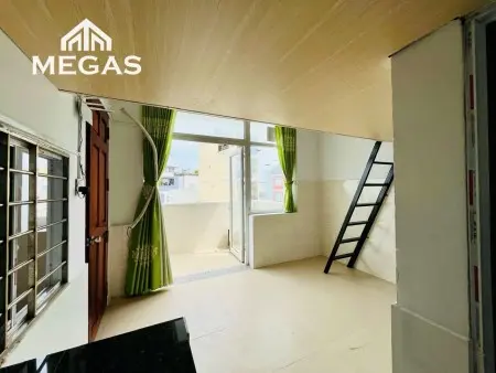 Phòng Mới Ban Công, Máy Lạnh, Gác Ngay Lê Văn Quới. Ngã Tư Bốn Xã, Aeon Tân Phú