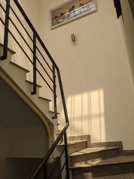 Chính Chủ Cần Cho Thuê Phòng Tiện Nghi 20M2 - Giá 3.300.000