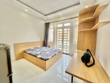 Cho Thuê Phòng Trọ Full Nội Thất Có Ban Công Thoáng
