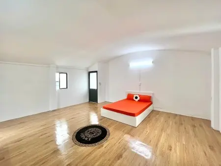 Cho Thuê Phòng Trọ Cmt8 Quận 10 – Gần Công Viên Lê Thị Riêng, Vạn Hạnh Mall, Đại Học Hoa Sen