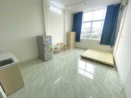 Phòng Trọ Mặt Tiền Ba Đình, Quận 8, Dt 20M2, Đủ Nt, View Sông Giá Chỉ 4,5 Triệu/Tháng