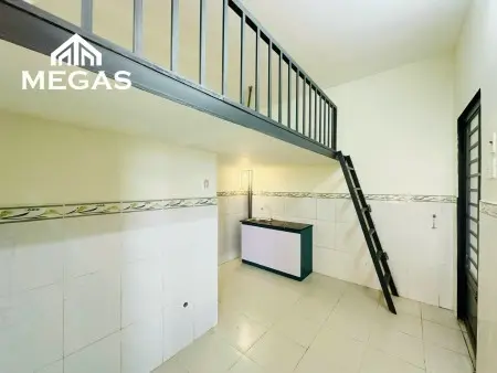Phòng Trọ Gác Cao, Mới Xây. Chi Phí Rẻ, Ngay Aeon Tân Phú Gần Đại Học Công Thương Có Máy Lạnh