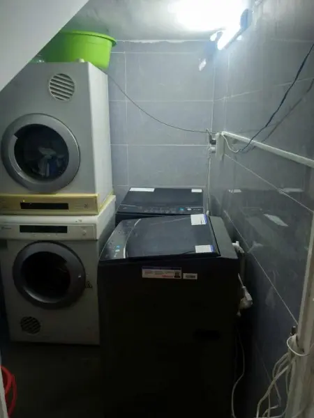 Sleepbox Ký Túc Xá Gần Cv Võ Văn Thơm Tân Phú Q7, Giá 1Tr6