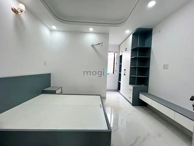 Nhà Mới Hxh 6M Thạch Lam, 55M2, 3 Tầng Full Nội Thất, Hoàn Công Đủ