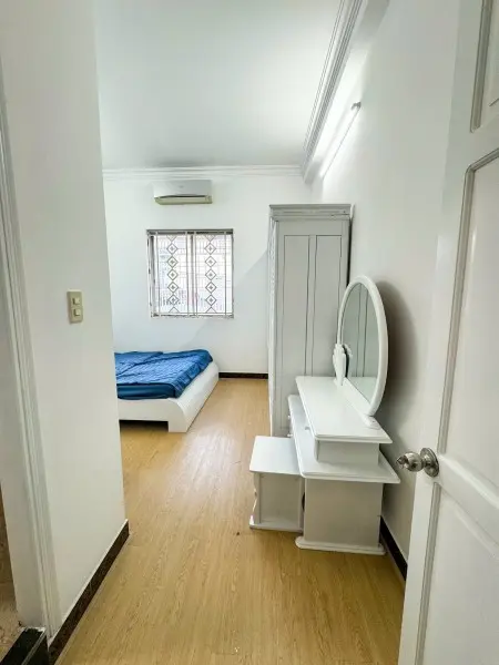 Cho Thuê Phòng Full Nt, Xô Viết Nghệ Tĩnh - Xung Quanh Có Công Viên, Gần Trường Đh Hutech,Hồng Bàng